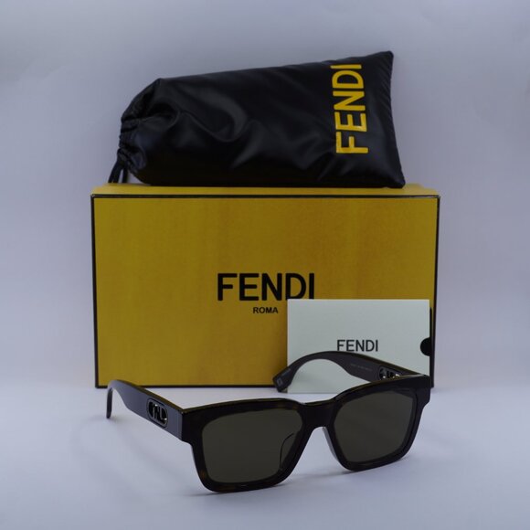 Fendi FE40107F 52E Square Sunglasses - Dark Havana\Brown - Picture 4 of 9